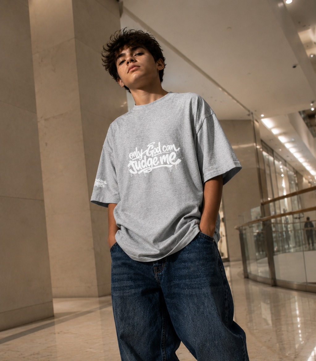 Oversized high neck t-shirt organic (white logo)